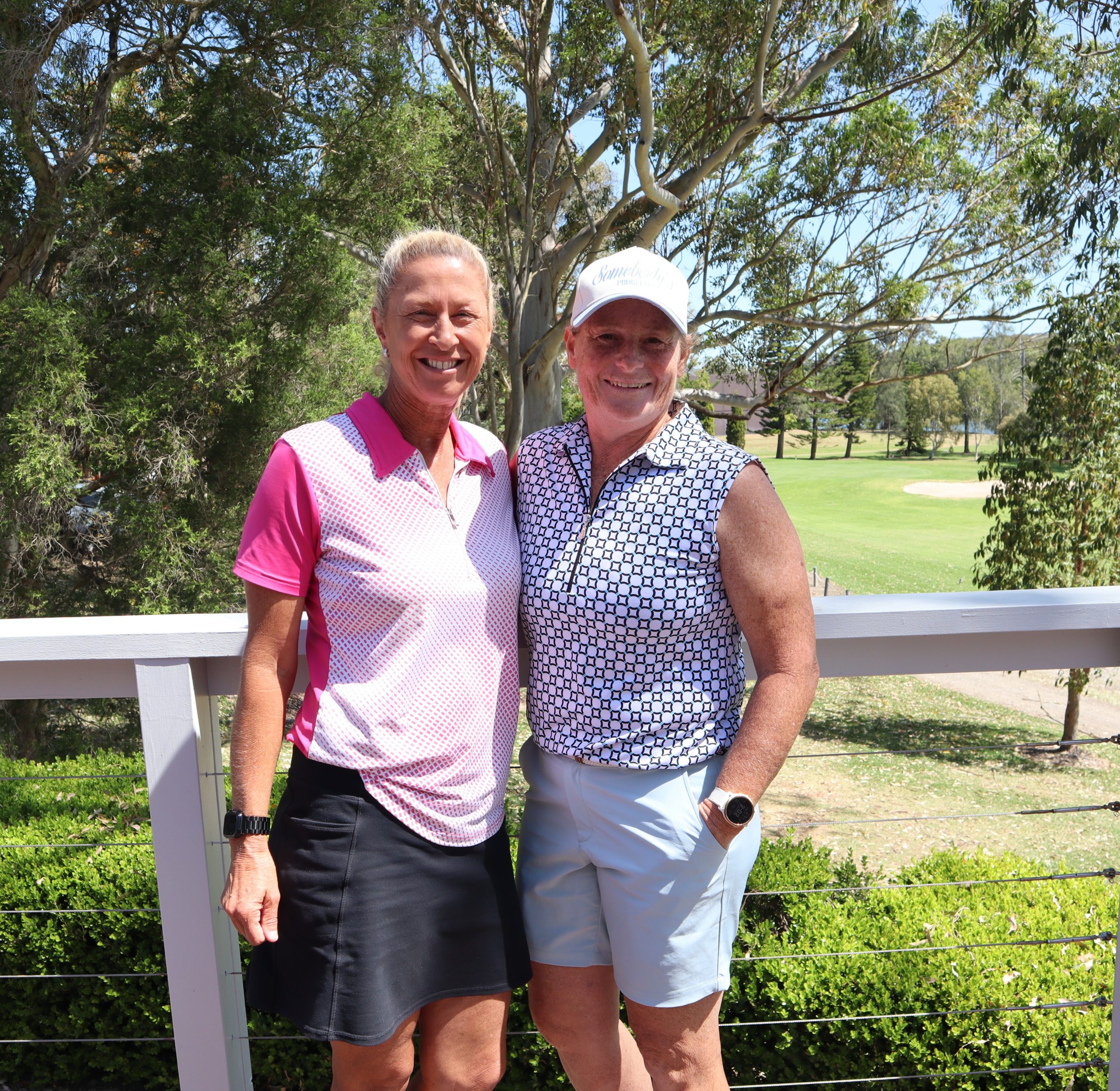 Div.1 
L-R Trudi Edwards (R/Up)
Louise Renshaw (Winner)