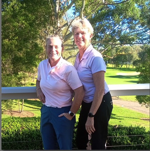 Div. 1
L-R Louise Renshaw, Winner - Renay Robertson Runner/up